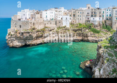 Polignano a Mare, Province de Bari, Pouilles, Italie du sud. Banque D'Images