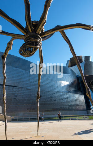 Sculpture d'araignée géante.titre: Maman (mère).artiste: Louise Borgeois (1911-2010).Musée Guggenheim.Bilbao.Espagne Banque D'Images