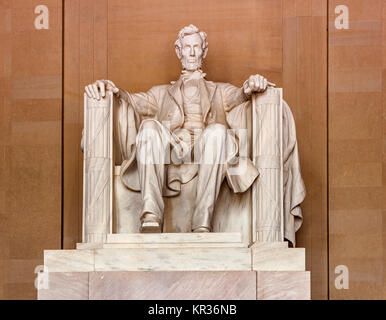 Statue de l'AbrahamLincoln dans Memorial à Washington Banque D'Images