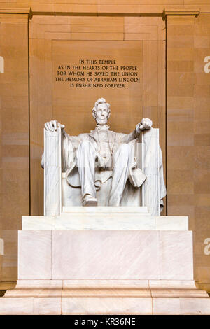 Statue de l'AbrahamLincoln dans Memorial à Washington Banque D'Images