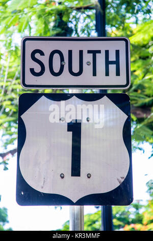 L'autoroute 1 jusqu'à Key West, en Floride, en direction du sud Banque D'Images