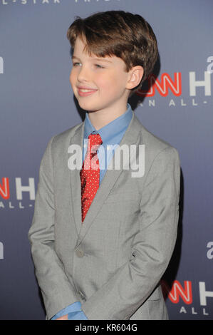 Iain Armitage assiste à CNN Heroes 2017 au Musée Américain d'Histoire Naturelle le 17 décembre 2017 dans la ville de New York. Credit : Ron Adar/Alamy Live News Banque D'Images