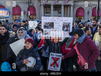 Décembre 17, 2018, Boston (Massachusetts). Les militants de la paix de protestation contre le président de l'emporter sur la reconnaissance de Jérusalem comme capitale d'Israël. Credit : Julien Kouame/Alamy Live News Banque D'Images