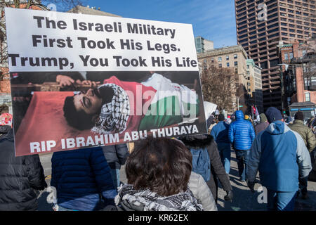 Décembre 17, 2018, Boston (Massachusetts). Les militants de la paix de protestation contre le président de l'emporter sur la reconnaissance de Jérusalem comme capitale d'Israël. Credit : Julien Kouame/Alamy Live News Banque D'Images