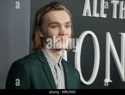 Los Angeles, USA. Dec 18, 2017. Charlie Plummer 041 assiste à la première de Sony Pictures Entertainment's 'tout l'argent dans le monde" à Samuel Goldwyn Theatre le 18 décembre 2017 à Beverly Hills, Californie Crédit : Tsuni/USA/Alamy Live News Banque D'Images