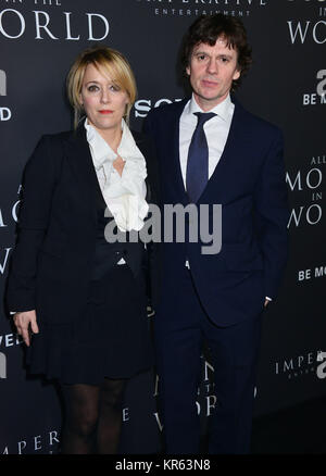 Los Angeles, USA. Dec 18, 2017. Chris Clark assiste à la première de Sony Pictures Entertainment's 'tout l'argent dans le monde" à Samuel Goldwyn Theatre le 18 décembre 2017 à Beverly Hills, Californie Crédit : Tsuni/USA/Alamy Live News Banque D'Images