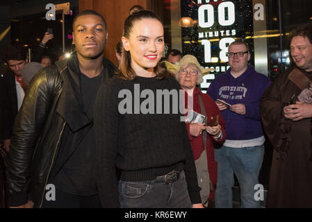 Disney Store, Oxford Street, Londres, Royaume-Uni. Le 4 septembre, 2015. Star Wars & John Boyega Ridley Daisy au Disney Store dans Oxford Street, Londres. Banque D'Images
