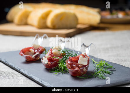 Apéritif avec de la viande Banque D'Images