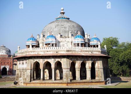 Tombeau d'Isa Khan Niazi. Isa Khan Niazi, gentilhomme de la cour de Sher Shah Suri. Il a été construit en 1547. Banque D'Images