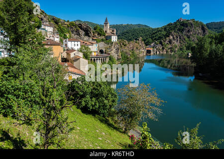 Village d'Ambialet, France Banque D'Images