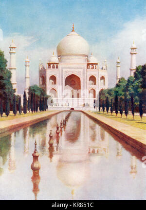 Le Taj-Mahal, Agra, Uttar Pradesh, Inde. Elle a été commandée en 1632 par l'empereur Moghol Shah Jahan, maison à la tombe de son épouse favorite, Mumtaz Mahal. Des merveilles du monde, publié vers 1920. Banque D'Images