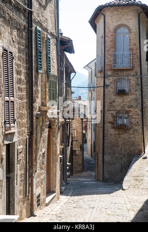 Civitella del Tronto (Teramo, Abruzzes, Italie), ville médiévale Banque D'Images