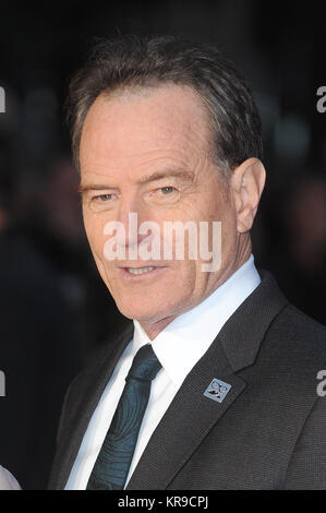 Bryan Cranston assiste à la 59e BFI London Film Festival Projection de Gala Accenture de Trumbo à Odéon Leicester Square à Londres. © Paul Treadway Banque D'Images