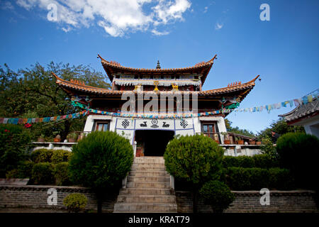 Temple Liwubi de Lugu Lake, Yunnan Province, China Banque D'Images