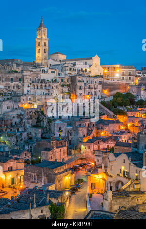 Soleil panoramique vue de la 'Sassi', à Matera, Basilicate, Italie. Banque D'Images
