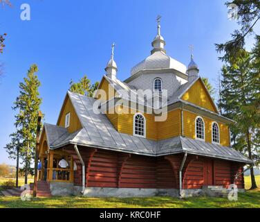 Église de l'Ascension du Christ dans Gladyszow, Lesser Poland Voivodeship. Banque D'Images