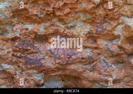 L'Abrics de l'Ermita Rock Art, Ulldecona Village, Terres de l'Ebre, Tarragone, Catalogne, Espagne Banque D'Images