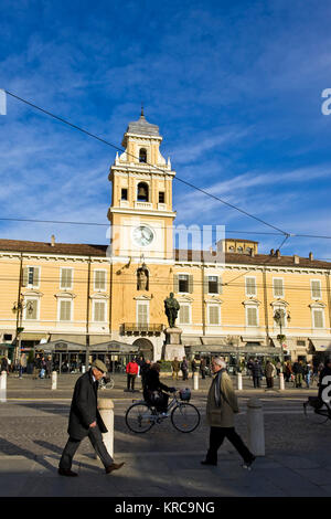 Palais du Gouverneur, la place Garibaldi, Parme, Emilie-Romagne, Italie Banque D'Images