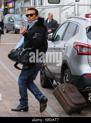 Strictly Come Dancing présentateurs et les juges arrivent à la Tower Ballroom à Blackpool pour live show ce soir avec : Bruno où Toniolo : Blackpool, Royaume-Uni Quand : 18 novembre 2017 Source : WENN.com Banque D'Images