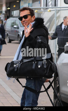 Strictly Come Dancing présentateurs et les juges arrivent à la Tower Ballroom à Blackpool pour live show ce soir avec : Bruno où Toniolo : Blackpool, Royaume-Uni Quand : 18 novembre 2017 Source : WENN.com Banque D'Images