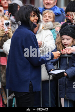 Strictly Come Dancing présentateurs et les juges arrivent à la Tower Ballroom à Blackpool pour live show ce soir Avec : Claudia Winkleman Où : Blackpool, Royaume-Uni Quand : 18 novembre 2017 Source : WENN.com Banque D'Images