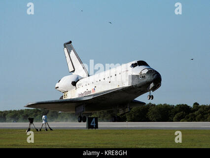 Les terres de la navette spatiale Columbia STS-62 suivant le 18 mars 1994. Banque D'Images