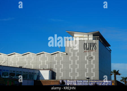 Falaises Pavillon Westcliff on Sea, Southend on Sea, Essex. Propriété du Southend Borough Council et géré par HQ Theatres and Hospitality Banque D'Images