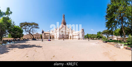 Temples onzième à la treizième siècle dans le site archéologique de Bagan au Myanmar. Banque D'Images