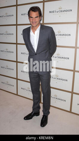 MELBOURNE, AUSTRALIE - Le 16 janvier : La Suisse de Roger Federer arrive à l'événement Moet & Chandon à venir de l'Australian Open tournoi au Crown Towers le 16 janvier 2015 à Melbourne, Australie. People : Roger Federer Banque D'Images