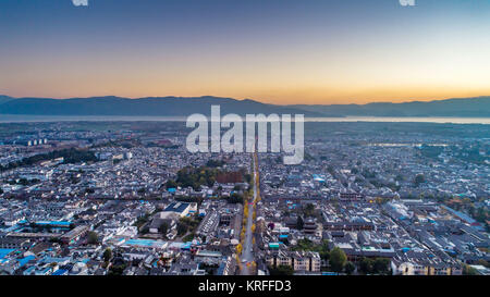 Dali. Dec 18, 2017. Photos prises le 18 décembre 2017 montre la scène de l'ancienne ville de Dali, le sud-ouest de la province chinoise du Yunnan. Credit : Hu Chao/Xinhua/Alamy Live News Banque D'Images