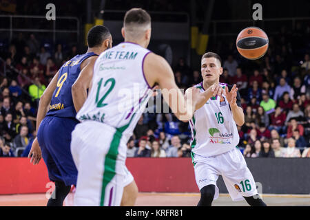 Barcelone, Espagne. Déc 20, 2017. Nemanja Nedovic pendant le match entre le FC Barcelone contre Unicaja Malaga, Lassa pour le cycle 13 de l'Euroleague, joué au Palau Blaugrana le 20 décembre 2017 à Barcelone, Espagne. (Crédit : GTO/Urbanandsport/Gtres Online) Credit : Gtres información más Comuniación sur ligne, S.L./Alamy Live News Banque D'Images