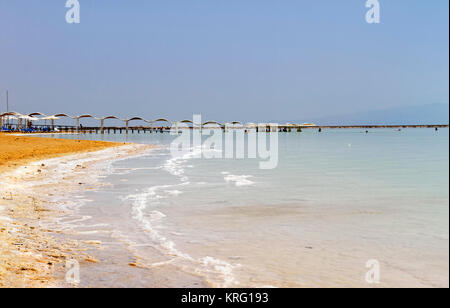 Plage à Ein Bokek Resort District, Port de Mer Morte Banque D'Images