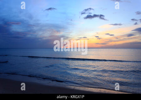 Matin sur la plage Banque D'Images