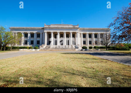 Le Rite écossais de la Franc-maçonnerie, temple architecture néo-classique avec des colonnes doriques en Guthrie, Oklahoma, USA. Banque D'Images
