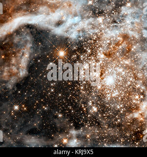 Grand star-R136 région formant dans NGC 2070 (infrarouge, capturée par le télescope spatial Hubble) Banque D'Images