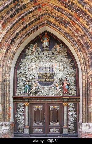 Westportal de la nikolaikirche de Stralsund Banque D'Images