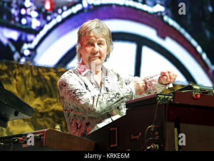 Deep Purple effectuer sur leur '819 Tour' à la Manchester Arena avec : Deep Purple, Don Airey Où : Manchester, Royaume-Uni Quand : 18 novembre 2017 Crédit : Sakura/WENN.com Banque D'Images