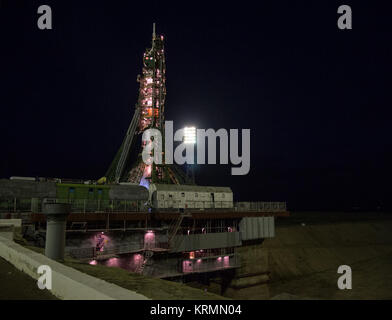 L'engin spatial Soyouz MS-01 est vu quelques heures avant qu'il lance à partir du cosmodrome de Baïkonour avec équipage Expédition 48-49 Kate Rubins de NASA, Anatoly Ivanishin de Roskosmos et Takuya Onishi de l'Agence japonaise d'exploration aérospatiale (JAXA) à bord, le jeudi 7 juillet 2016 , temps kazakh (6 juillet de l'Est), Baïkonour, au Kazakhstan. Rubins, Ivanishin, Onishi et dépensera environ quatre mois sur le complexe orbital, retour sur Terre en octobre. Crédit photo : NASA/Bill Ingalls) Lancement de l'expédition 48 (AC201607070034) Banque D'Images