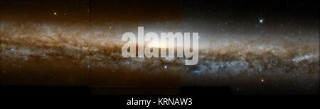 NGC 5907 WFPC2 450 814 Banque D'Images