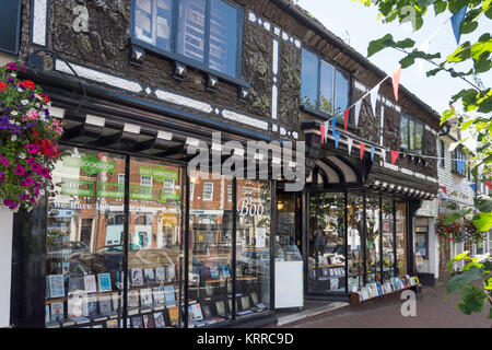 La librairie, High Street, East Grinstead, Sussex de l'Ouest, Angleterre, Royaume-Uni Banque D'Images