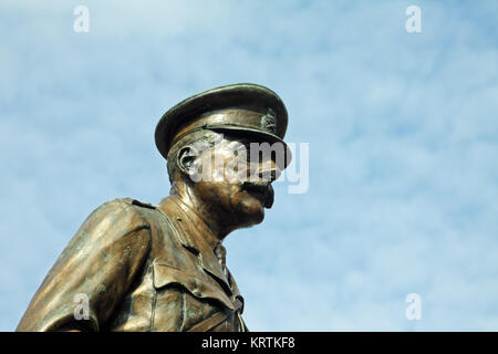 Statue du maréchal sir Douglas Haig, carré de l'hôpital, le château d'Édimbourg, Écosse, Royaume-Uni Banque D'Images