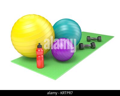Fitness ball, haltères et bouteille d'eau en plastique vert sur un tapis de yoga. Vue de côté. 3D Banque D'Images