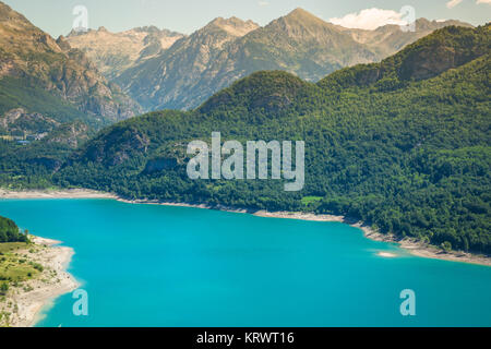 Bulbal réservoir, également appelé Marais Bubal est un réservoir situé dans les Pyrénées espagnoles de Benasque (Huesca). Banque D'Images