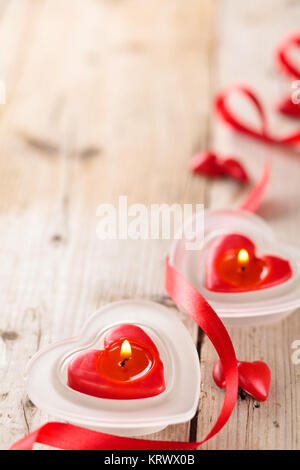 Bougies en forme de coeur . Banque D'Images