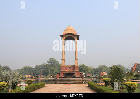 La porte de l'Inde canopy architecture historique New Delhi Inde Banque D'Images