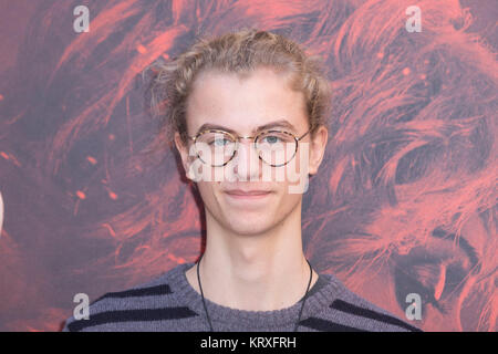 Gabrile, Salvatores Ludovico Girardello et Victor Perez photos pendant la photocall du film italien Il Ragazzo seconda generazione invisible à l'hôtel Le Meridien visconti à rome Banque D'Images