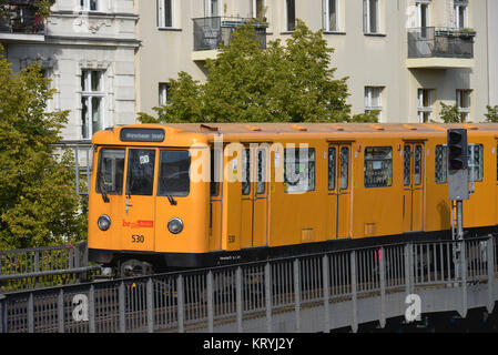 Métro, porte de Silésie, de montagne de Berlin Allemagne, U-Bahn, Schlesisches Tor, kreuzberg Berlin Deutschland Banque D'Images