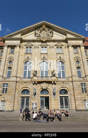 Cour, Chambre Kleistpark, beauty's Mountain, Berlin, Allemagne / beauty's Mountain, Kammergericht, Schoeneberg, Deutschland / Schöneberg Banque D'Images