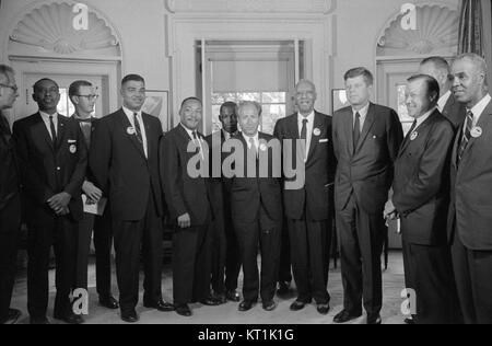 Droits civils les dirigeants se réunissent avec le président John F. Kennedy2 Banque D'Images