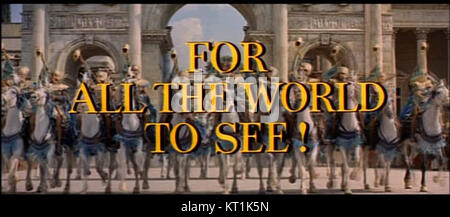 Capture d'écran du film de 1963 *Cléopâtre*, mettant en vedette Elizabeth Taylor et Richard Burton. L'image capture un moment de la bande-annonce de ce drame historique épique qui explore la vie et le règne de Cléopâtre VII d'Égypte. La production somptueuse du film et le cadre historique grandiose sont mis en valeur dans cette scène. Banque D'Images